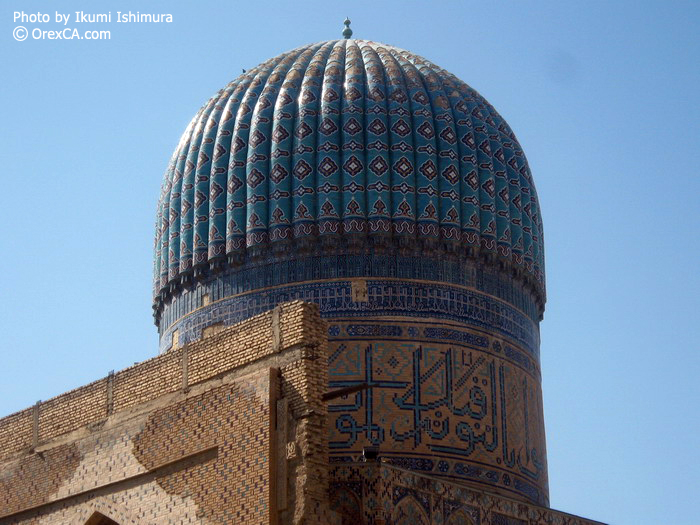Bibi-Khanym mosque