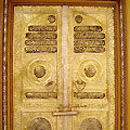 In Al-Bukhari mausoleum