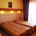 Twin Room — ��������������� ����������� �������� "����� ����". ����������� �����