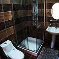 Bathroom — ��������������� ����������� �������� "����� ����". ������
