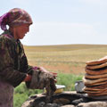 Preparation of  bread  in  tandoor  —  ������������� ������� � ������� 