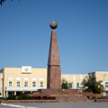 The center of Nukus — www.geocities.jp/uzbekfriends/index.html