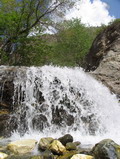 Chatcal Mountains riverside resort. Hotels in Charvak