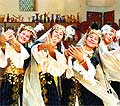 Uzbek Dances. Arts in Uzbekistan