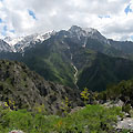 Hiking to the mountain Patandazboshi