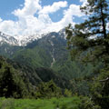 Hiking to the mountain Patandazboshi