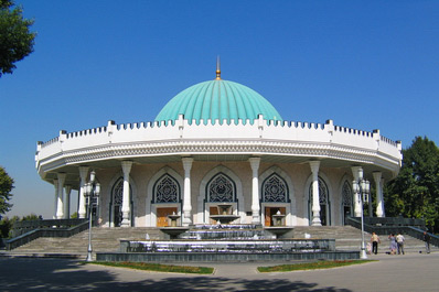 Театр Навои, Ташкент