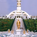 Monument of Independence. Ashgabat pictures