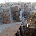 Остатки древних сооружений в Гарни