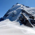 Karl Marks peak — View of Karl Marks peak (6700 m) from Oval top (6000 m)
(6700 ) (6000 ) Karl Marks peak — View of Karl Marks peak (6700 m) from Oval top (6000 m)
(6700 ) (6000 )