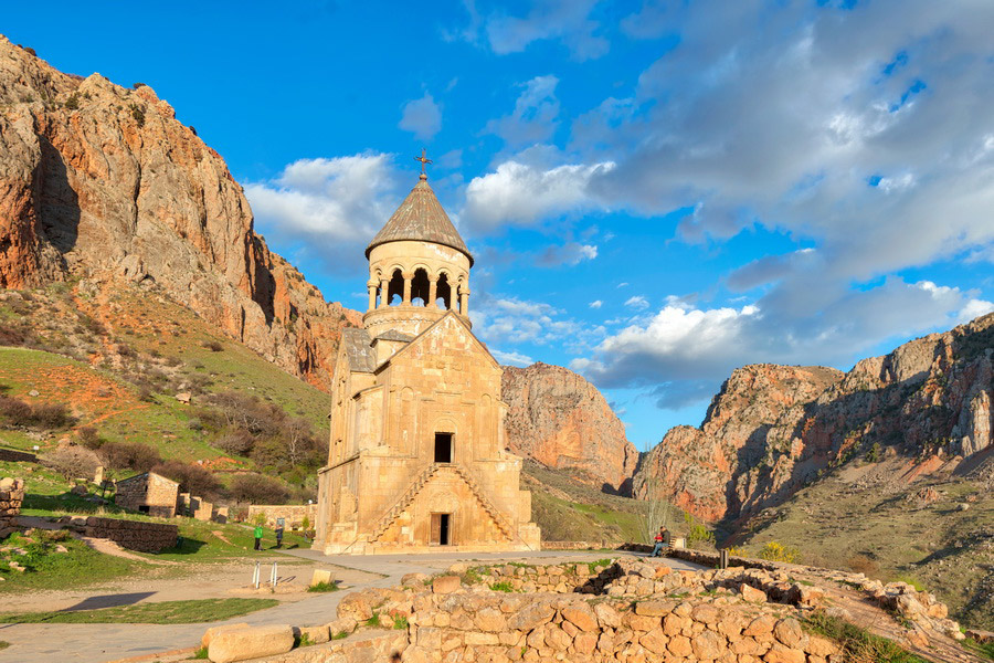 Монастырь Нораванк, область Вайоц Дзор, Армения