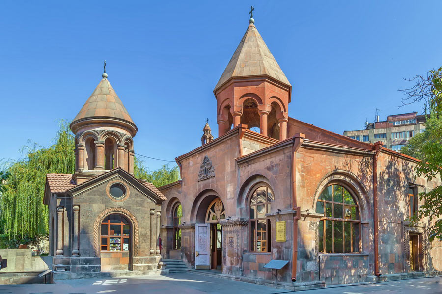 Церковь Святой Аствацацин, Ереван