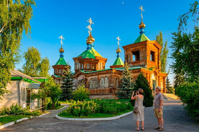 Свято-Троицкий собор, Каракол, Кыргызстан, Казахстан