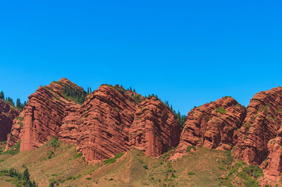 Jety Oguz Gorge