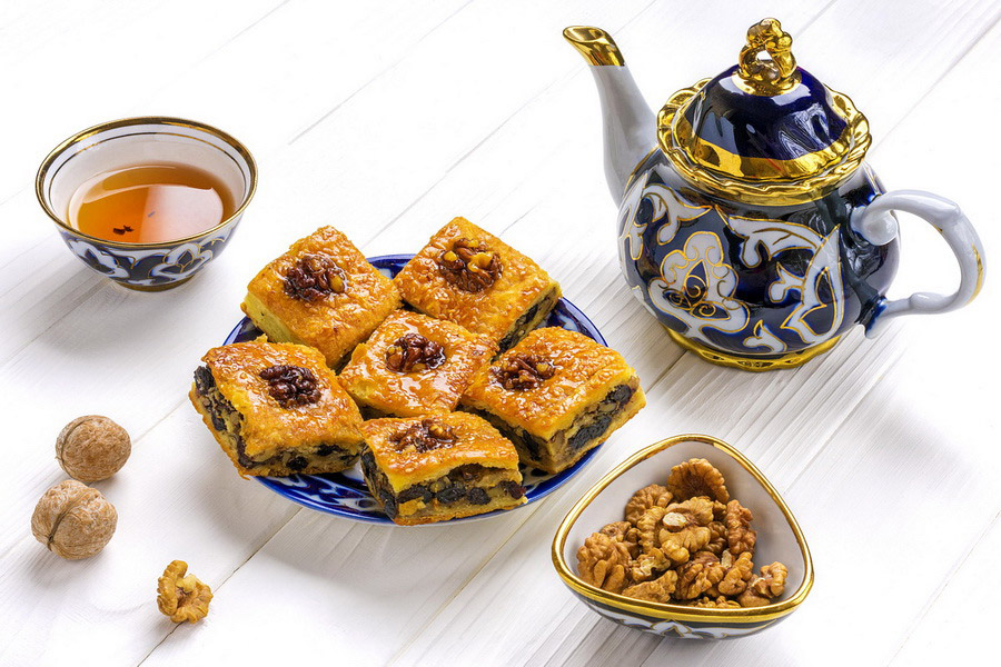 Узбекский чай и традиционные напитки