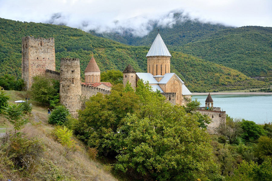 Крепость Ананури, Грузия