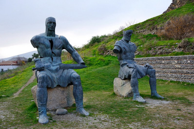 Tribute to Georgian warriors, Gori