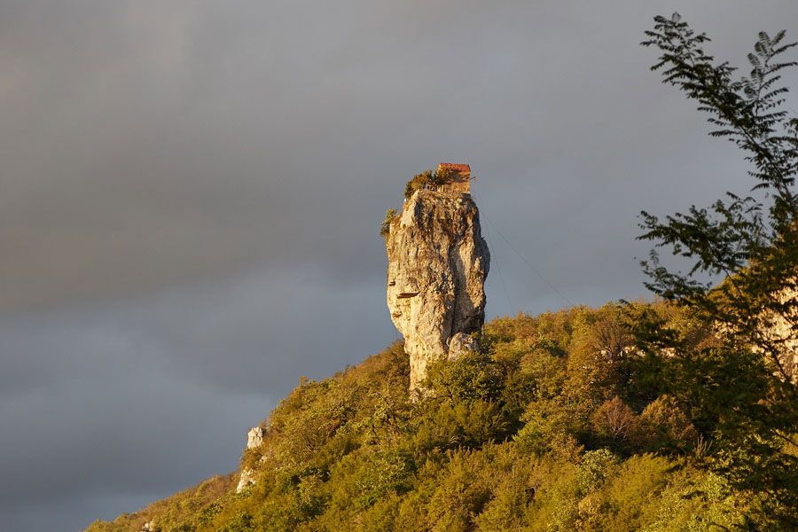 Katskhi Pillar and Chiatura Tour (from Kutaisi)