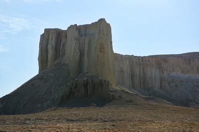 Airakty Valley of Castles