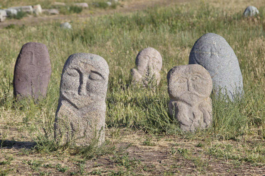 Balasugan Monuments