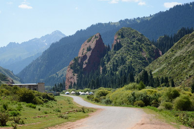 Colors of Kyrgyzstan Discovery Tour