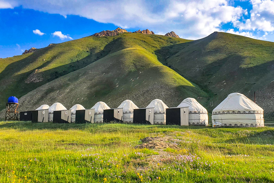 Туры на заказ в Кыргызстане Туры на заказ в Кыргызстане