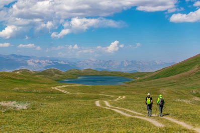 Tulpar-Kul Lake