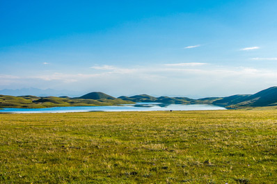 Озеро Тулпар-кель