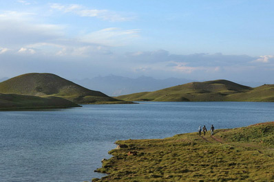 Озеро Тулпар-кель