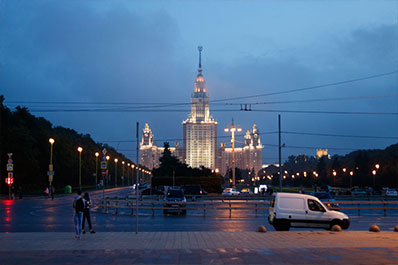 Главное здание МГУ имени М. В. Ломоносова, Москва, Россия
