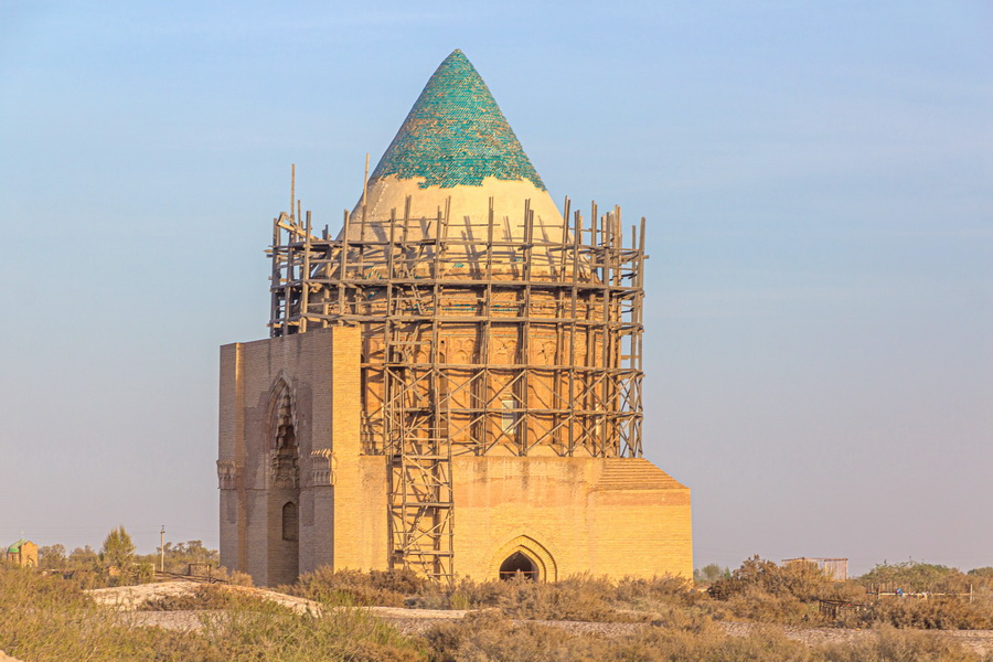 Mausoleum of Sultan Tekesh