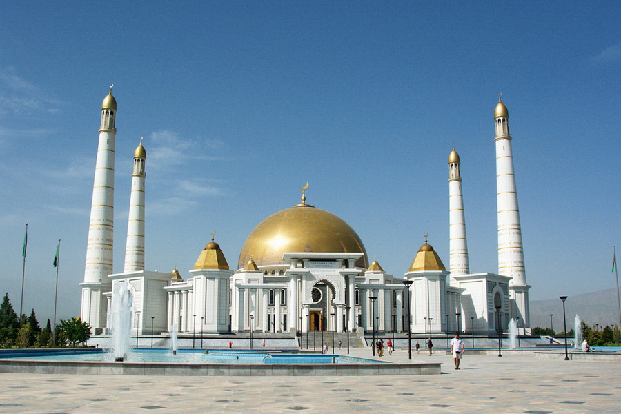 Turkmenistan Group Tours