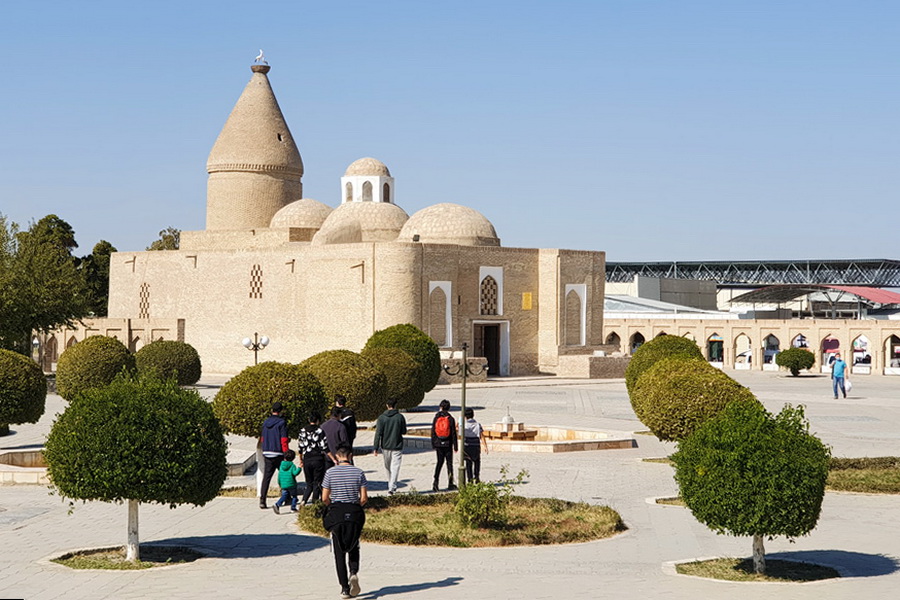 Chashma Ayub Mausoleum, Bukhara