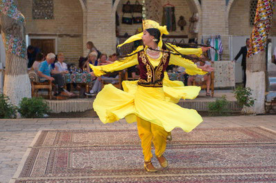 Folklore show in Nodir Devon-Beghi Madrasah