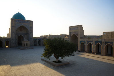 Poi-Kalyan ensemble, Bukhara