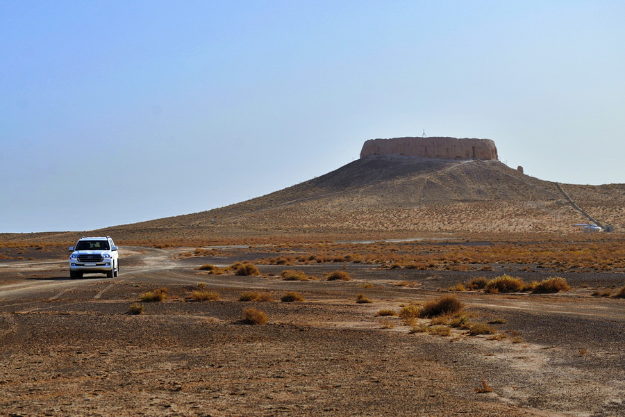 Chilpyk Dakhma, Karakalpakstan