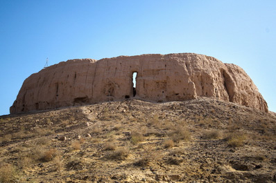 Chilpyk Dakhma, Karakalpakstan