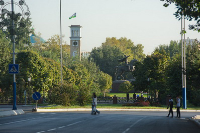 Ташкентские Куранты, Ташкент