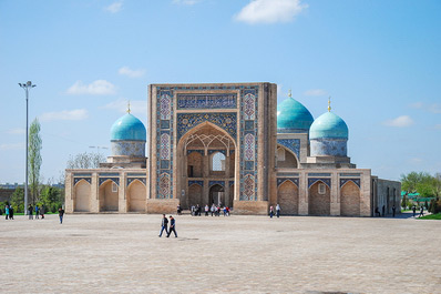 Ensemble Khazret Imam, Tashkent