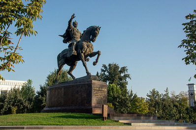 Amir Timur Square, Tashkent