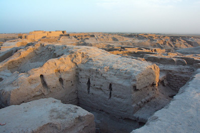 Кампыртепа (Александрия Оксианская), окрестности Термеза