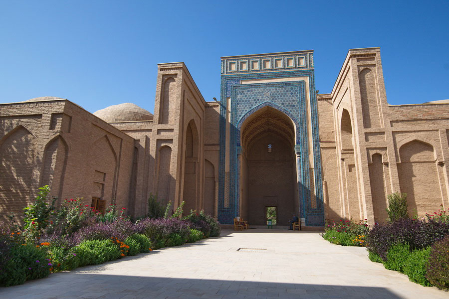 Mausoleum Sultan Saodat, Termez