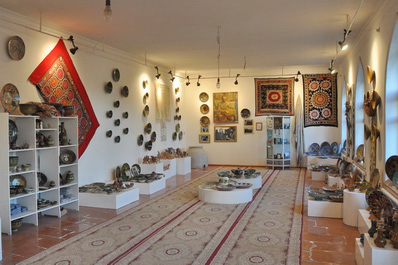 Музей керамики в Гиджуване