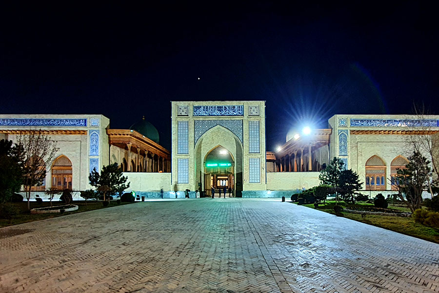places to visit in tashkent at night