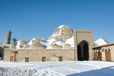Групповой тур Новогодние каникулы в гостеприимном Узбекистане 2023