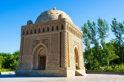 Self-Driving Uzbekistan Tour