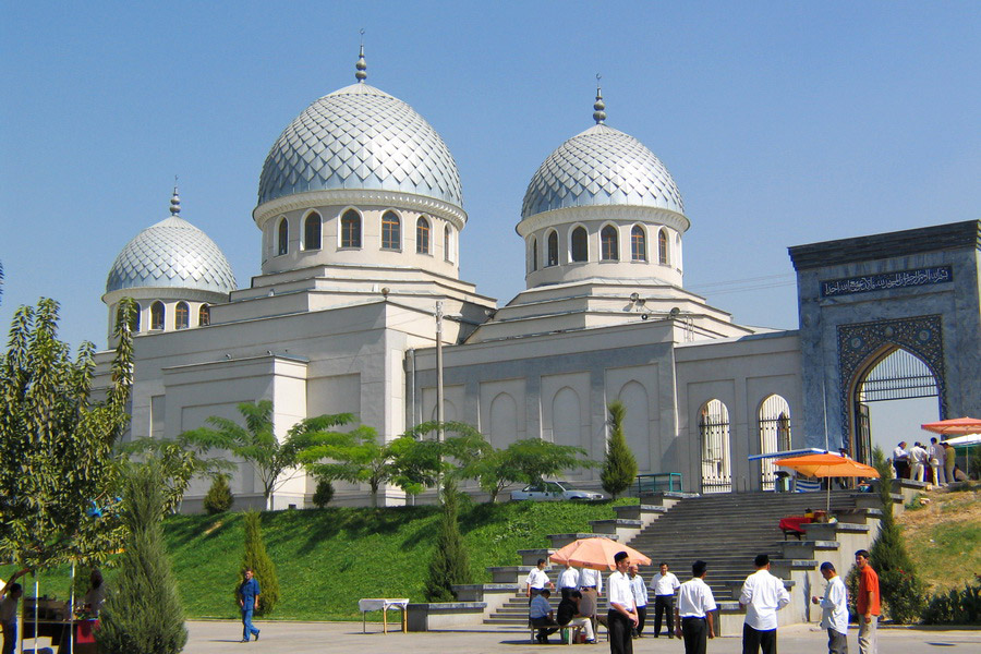 Uzbekistan religious tours