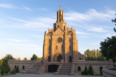 Sacred Heart Cathedral, Tashkent