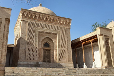 Mausoleum of Abu Khafs Kabir