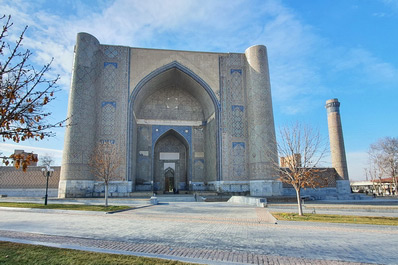 Bibi Khanum Mosque